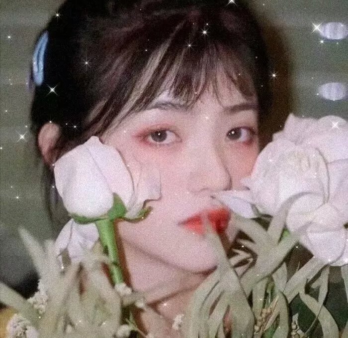 麻辣老师1这个女生有点冷